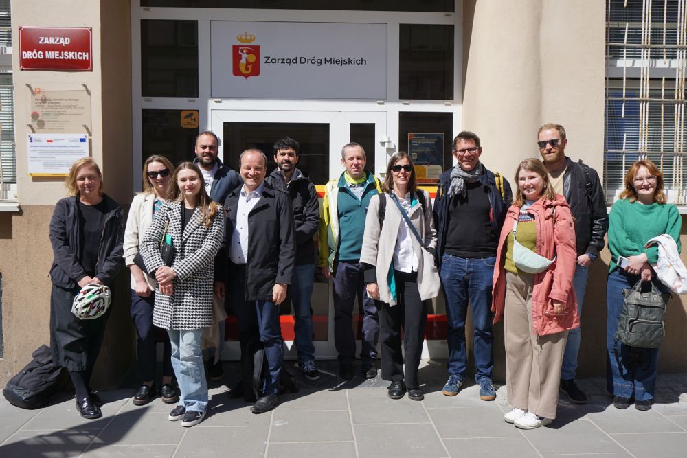 Warsaw and Lyon Rethink City Space in Twinning Visit